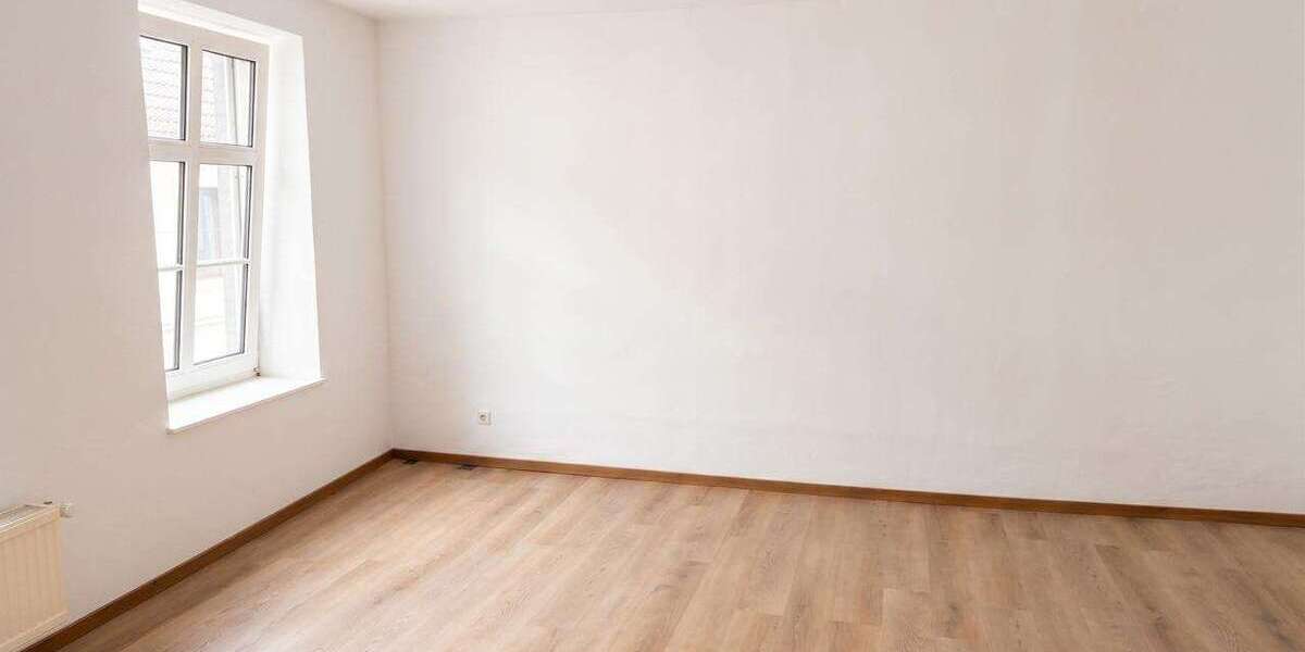 Etagenwohnung Schleswig Altstadt - 3 Zimmer, 85 m&sup2;, 799&euro; | Angebot:27244339