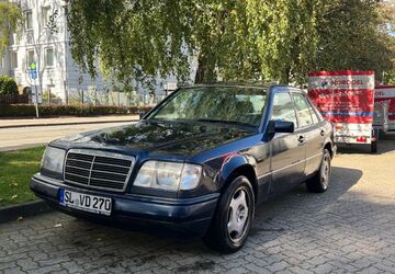 Mercedes-Benz E 250 369.000 km 3.690 &euro; Schleswig 24837
